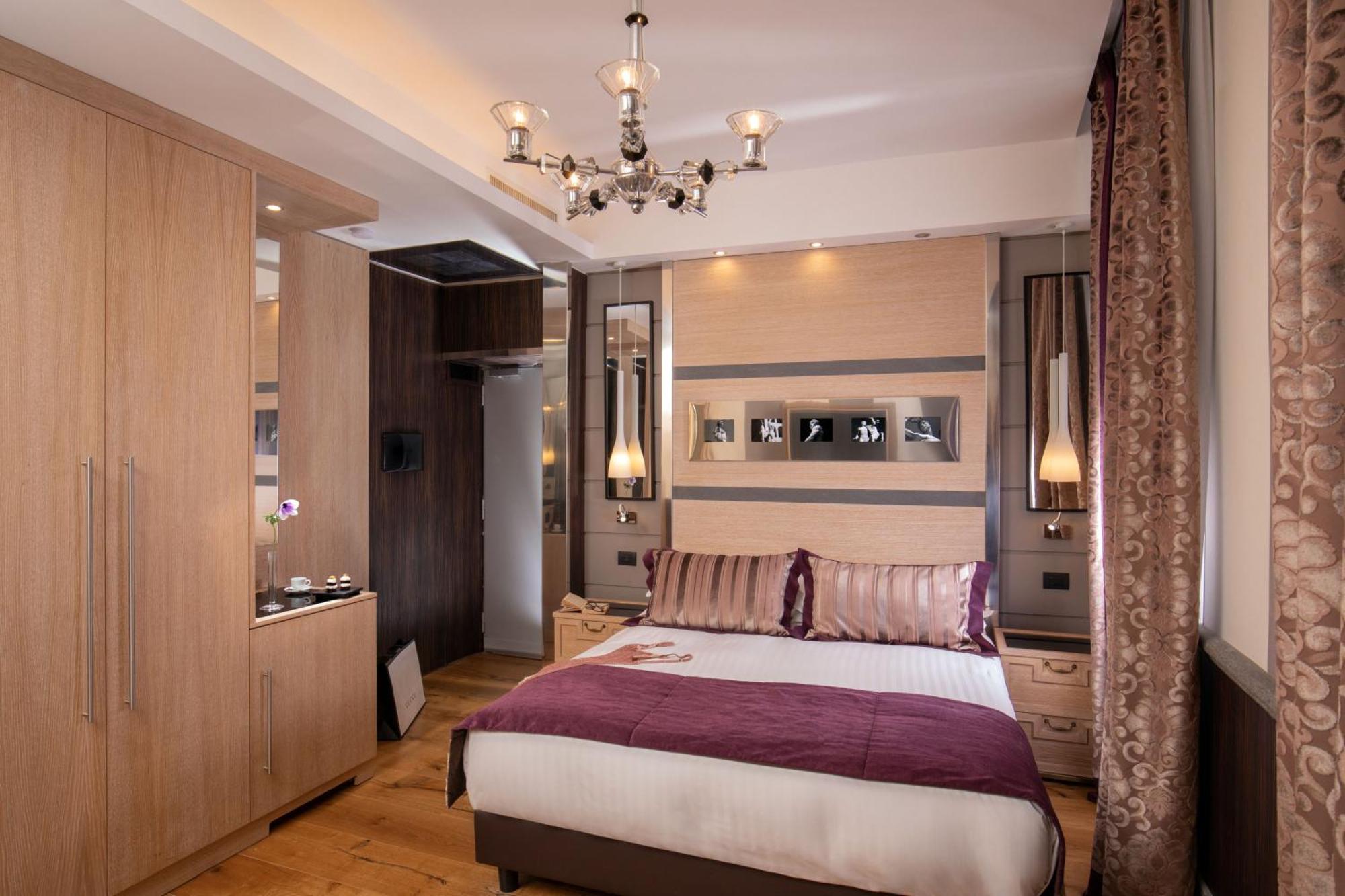 The Inn At The Spanish Steps Luxury Collection - Mario De' Fiori Home Rome Bagian luar foto